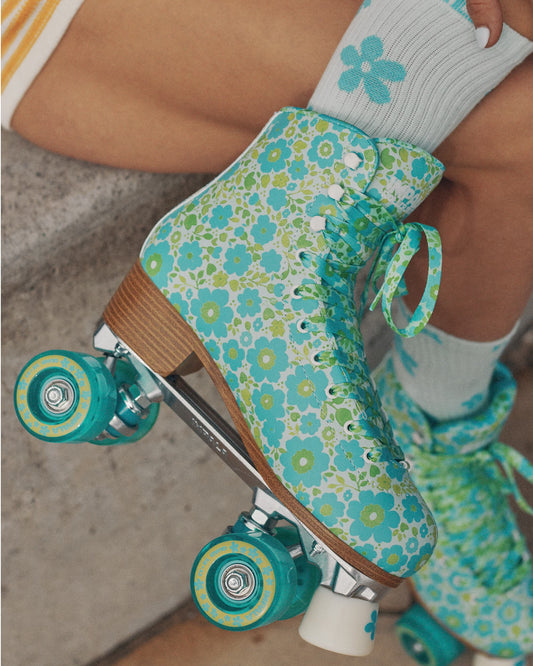 Impala Roller Skates - Ditsy Blue